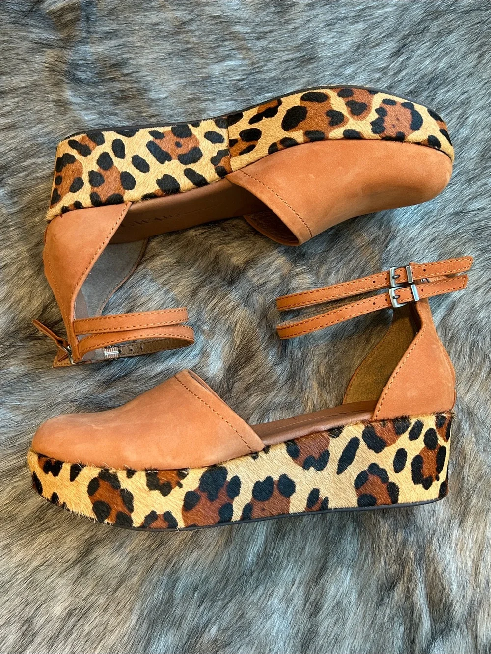 Anthropologie x Gee Wawa Daisy Platform Sandals Leopard 7.5